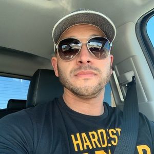 Meet your Posher, Alex